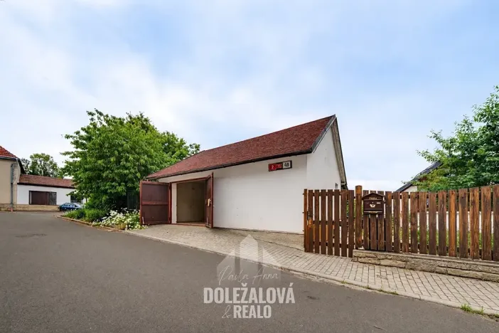 Prodej garáže, Batelov, 48 m2