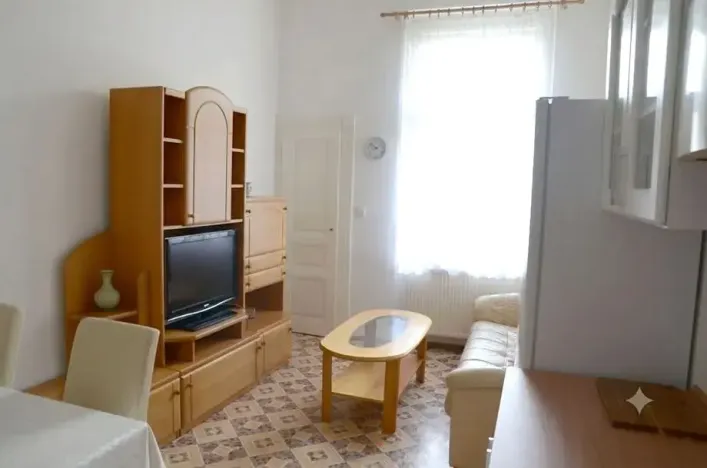 Pronájem bytu 2+1, Praha - Vinohrady, Polská, 86 m2