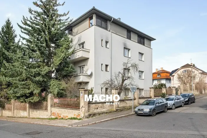 Pronájem bytu 2+kk, Praha - Modřany, Karasova, 50 m2