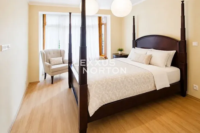 Pronájem vily, Praha - Střešovice, Nad hradním vodojemem, 350 m2