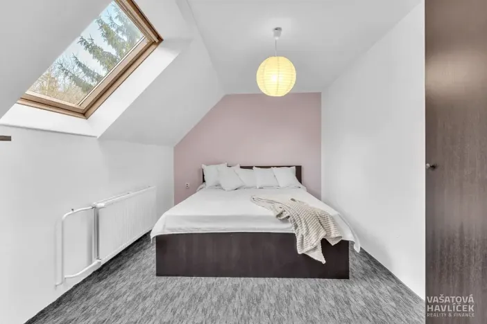 Prodej rodinného domu, Vysoká nad Labem, 280 m2