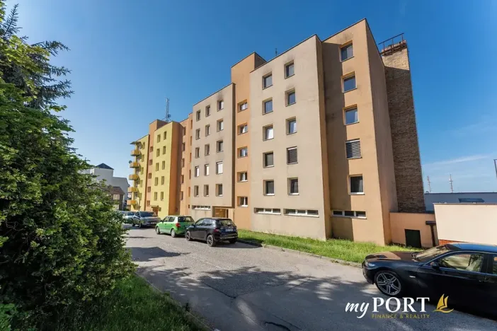 Prodej bytu 3+1, Hluboká nad Vltavou, Nerudova, 71 m2