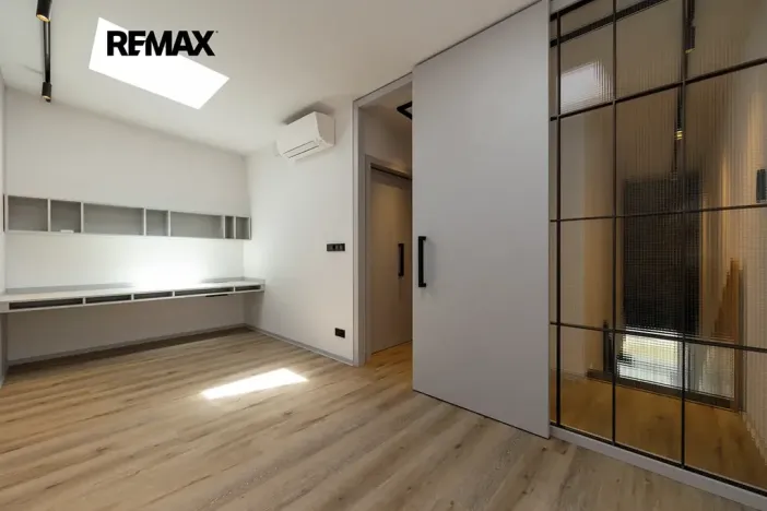 Prodej bytu 4+kk, Praha - Vysočany, Moravcových, 115 m2