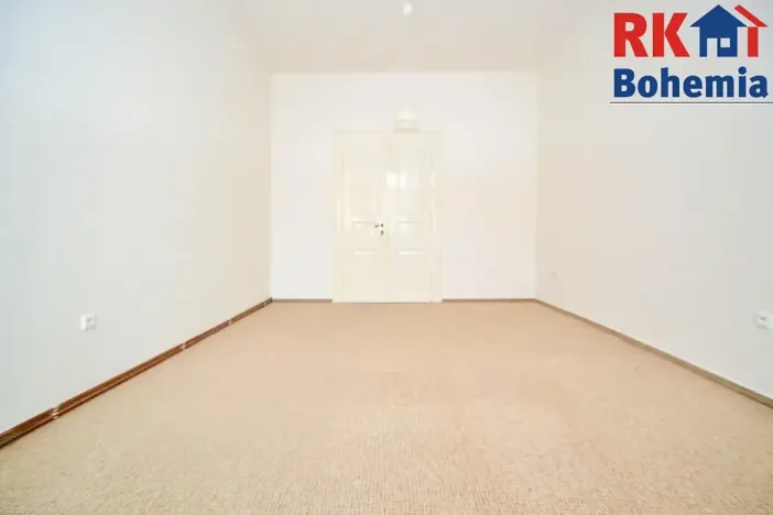 Pronájem bytu 2+kk, Český Brod, nám. Arnošta z Pardubic, 49 m2