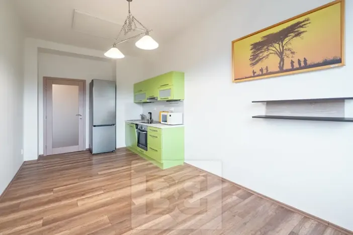 Pronájem bytu 2+kk, Praha - Vršovice, Ruská, 48 m2
