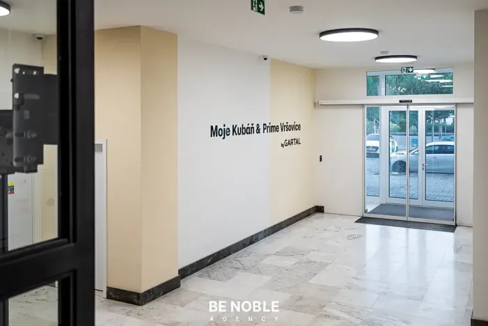 Pronájem bytu 1+kk, Praha - Vršovice, Kubánské náměstí, 21 m2