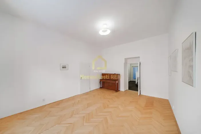Pronájem kanceláře, Ostrava, Nádražní, 113 m2