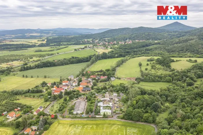 Prodej zemědělské usedlosti, Žalany - Lelov, 3835 m2