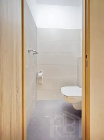Prodej bytu 2+1, Jindřichův Hradec, sídliště Vajgar, 61 m2