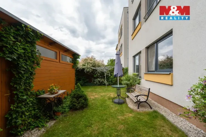 Prodej bytu 3+kk, Včelná, Dolní, 63 m2