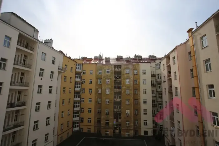 Pronájem bytu 2+kk, Praha - Vinohrady, Radhošťská, 46 m2