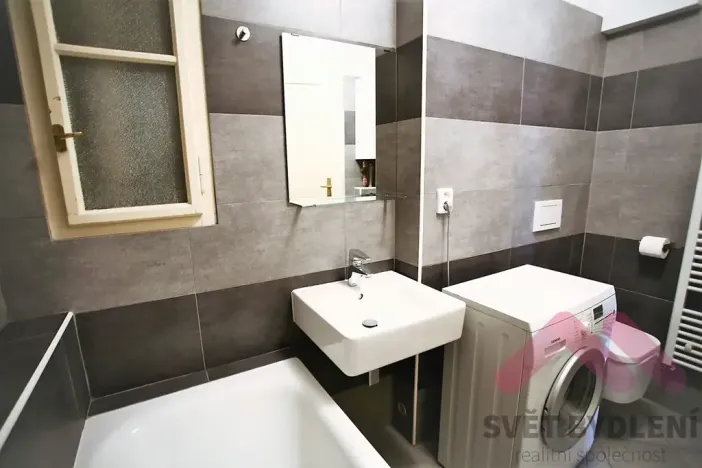Pronájem bytu 2+kk, Praha - Vinohrady, Radhošťská, 46 m2