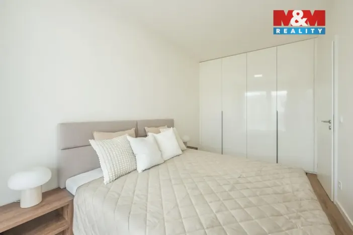 Prodej bytu 2+kk, Kladno - Dubí, Ke křížku, 52 m2