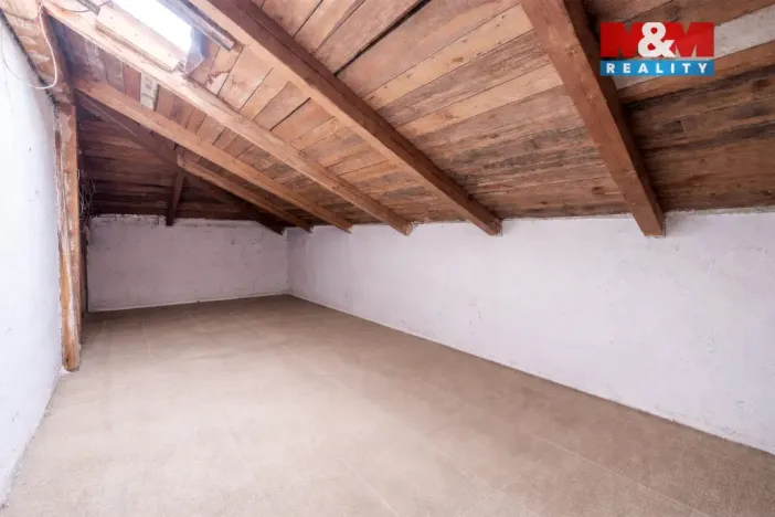 Prodej rodinného domu, Mukařov - Srbín, Na Budech, 160 m2