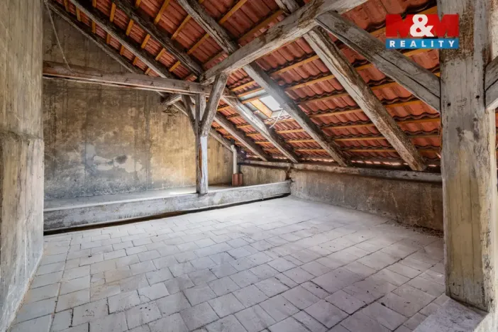 Prodej půdního prostoru, Praha, Husitská, 126 m2