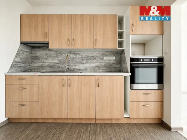 Prodej bytu 2+kk, Havířov - Šumbark, Zvonková, 51 m2