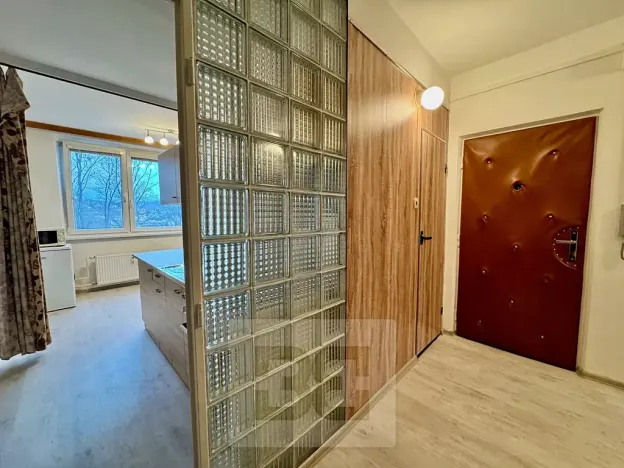 Pronájem bytu 2+1, Zlín, L. Váchy, 55 m2