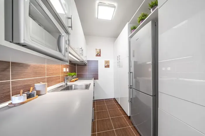 Prodej bytu 2+kk, Praha - Stodůlky, Běhounkova, 49 m2