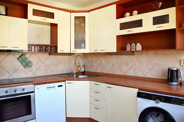 Pronájem bytu 3+1, České Budějovice, Dobrovodská, 66 m2