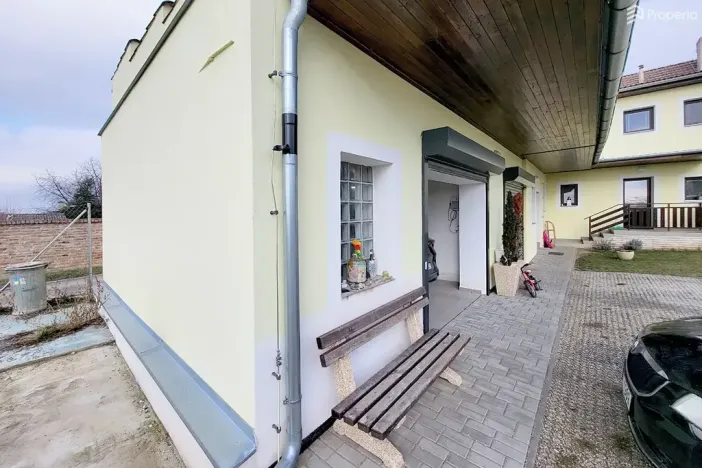 Prodej bytu 3+kk, Hrádek, 112 m2