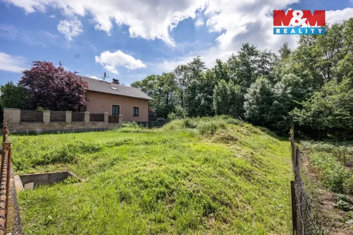 Prodej zahrady, Bělkovice-Lašťany, 445 m2