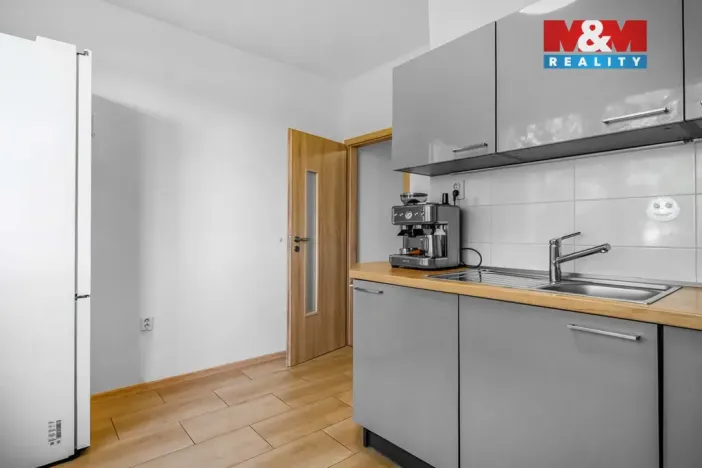 Prodej bytu 3+1, Česká Lípa, Zhořelecká, 70 m2