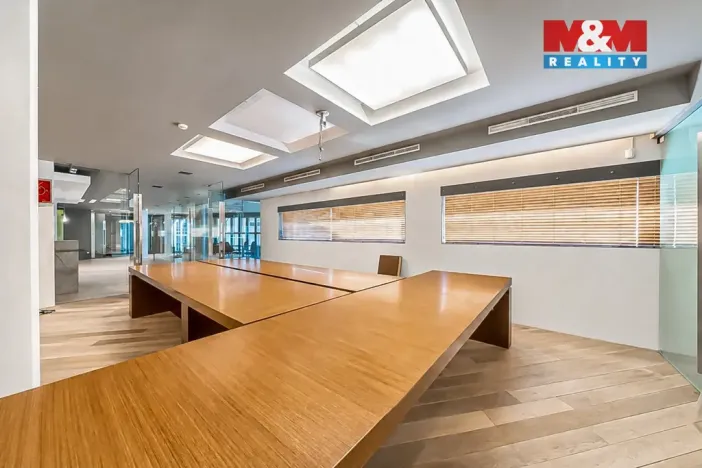 Pronájem kanceláře, Olomouc, Horní náměstí, 649 m2