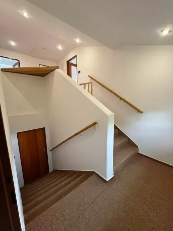 Pronájem bytu 2+1, Děčín, Vítězství, 84 m2