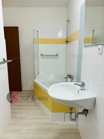 Pronájem rodinného domu, Praha - Uhříněves, Vlárská, 95 m2