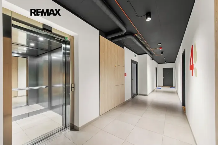 Pronájem bytu 2+kk, Praha - Strašnice, Ramonova, 58 m2