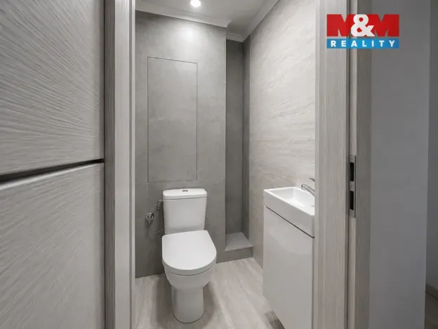 Prodej bytu 2+1, Ústí nad Labem - Bukov, Dukelských hrdinů, 52 m2