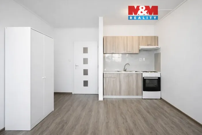 Pronájem bytu 1+kk, Karviná - Hranice, Čsl. armády, 32 m2