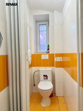 Pronájem skladu, Plzeň, Zikmunda Wintra, 520 m2