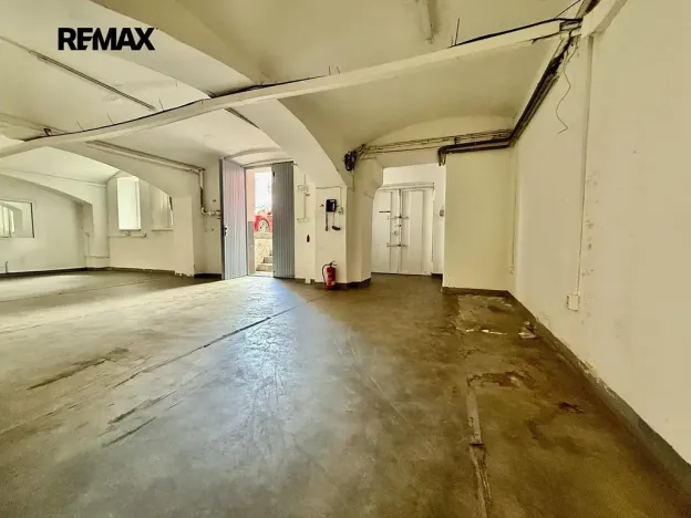 Pronájem skladu, Plzeň, Zikmunda Wintra, 520 m2