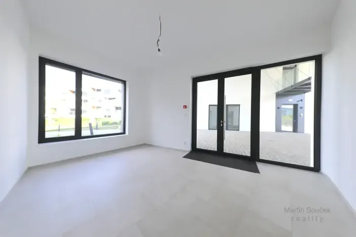 Prodej obchodního prostoru, Praha - Hlubočepy, Dostalové, 51 m2