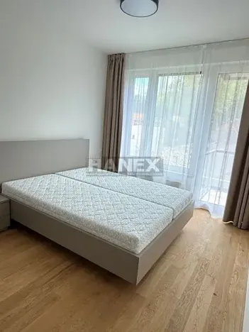 Pronájem bytu 2+kk, Praha - Chodov, Komárkova, 50 m2