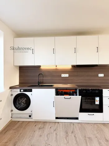 Pronájem bytu 3+kk, Nymburk, Komenského, 65 m2