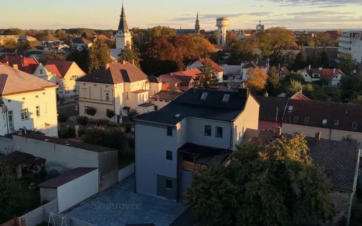 Pronájem bytu 3+kk, Nymburk, Komenského, 65 m2
