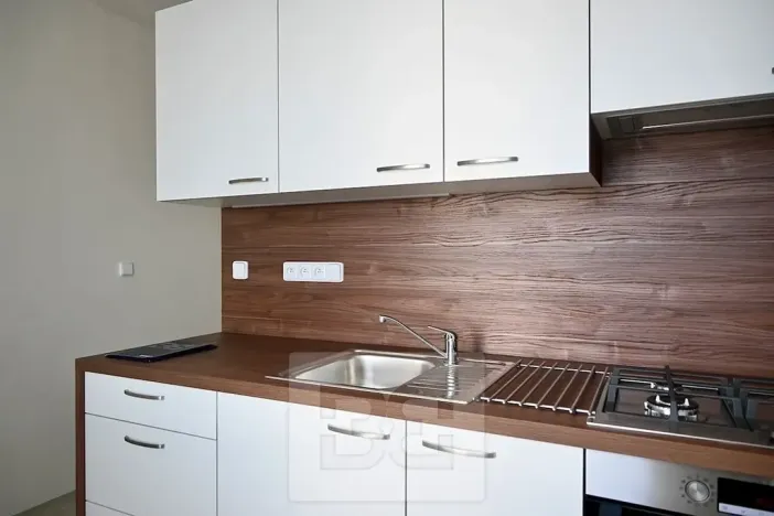 Pronájem bytu 2+1, Brno, 53 m2