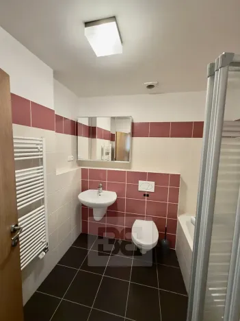 Pronájem bytu 2+kk, Praha - Dejvice, Lindleyova, 51 m2