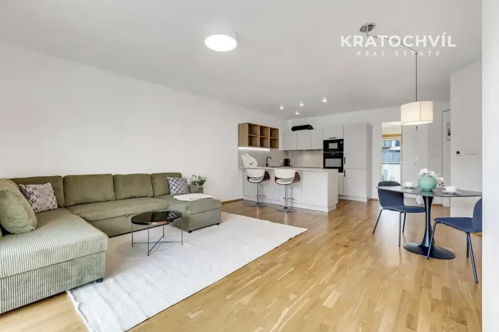 Prodej bytu 2+kk, Praha - Smíchov, Grafická, 70 m2