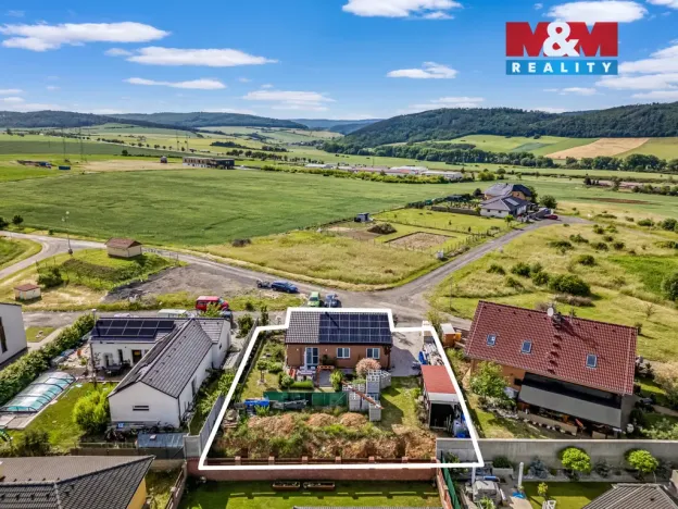 Prodej rodinného domu, Bavoryně, 74 m2