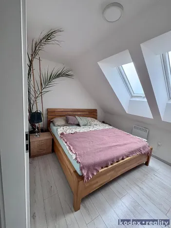 Pronájem bytu 3+kk, Smiřice, 74 m2