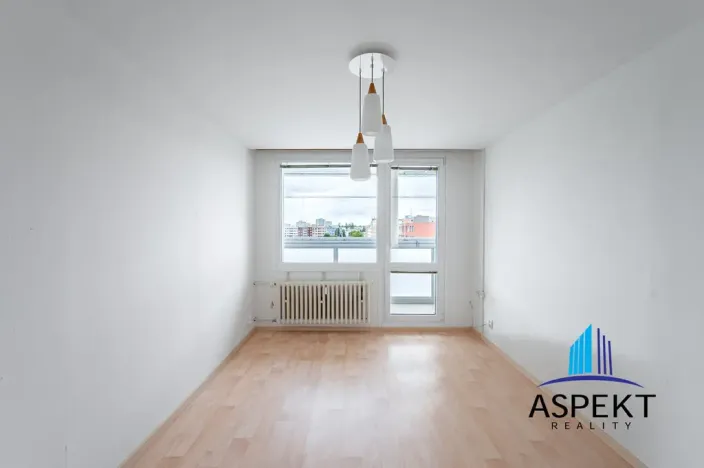 Pronájem bytu 2+kk, Praha - Braník, Novodvorská, 48 m2