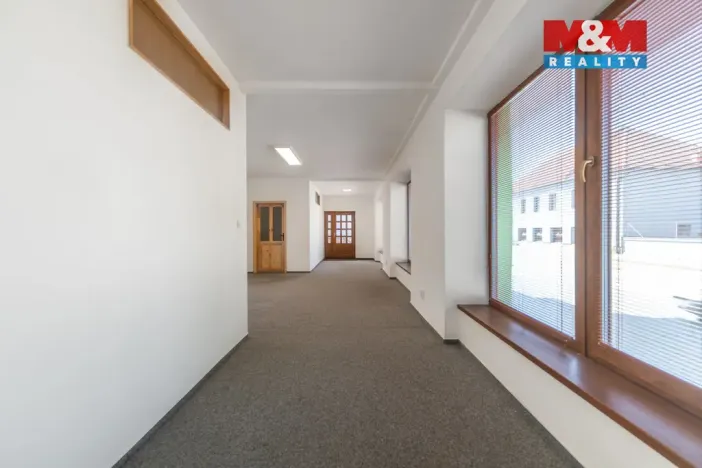 Pronájem obchodního prostoru, Otrokovice - Kvítkovice, tř. Osvobození, 53 m2