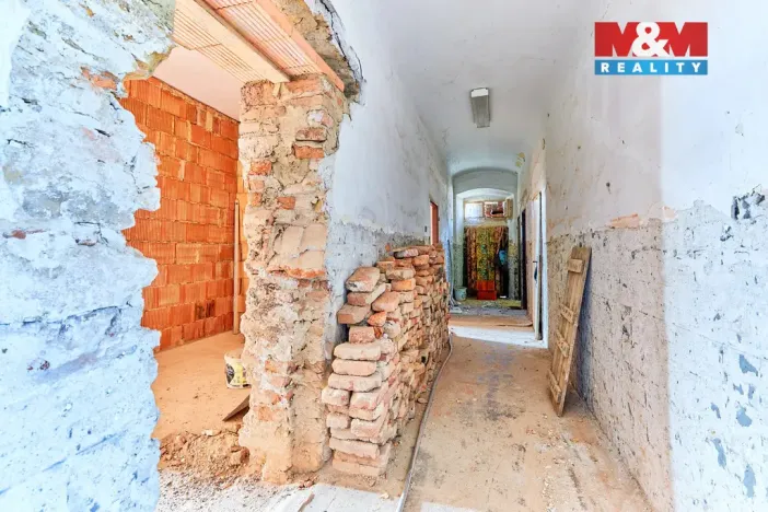 Prodej činžovního domu, Záblatí, 982 m2