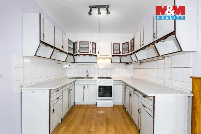 Prodej bytu 3+1, Neratovice, Dr. E. Beneše, 68 m2