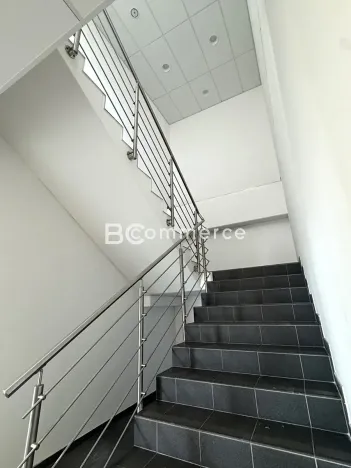 Pronájem kanceláře, Brno, Letiště Brno-Tuřany, 600 m2