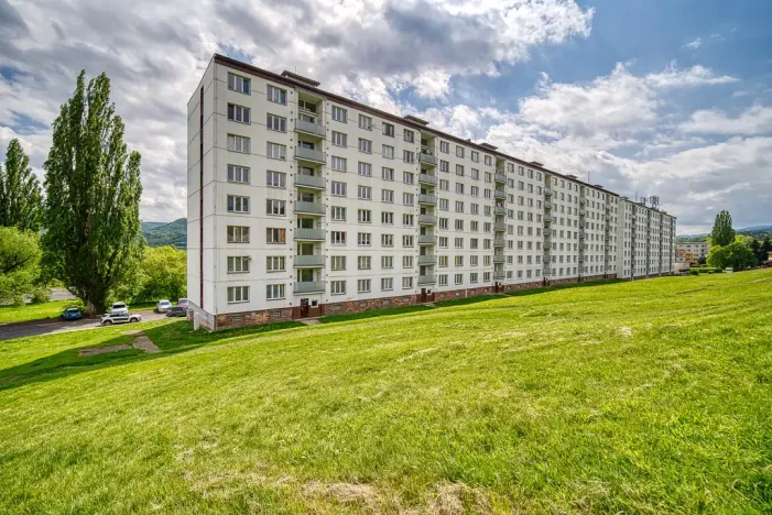 Pronájem bytu 2+1, Klášterec nad Ohří - Miřetice u Klášterce nad Ohří, Jana Ámose Komenského, 60 m2