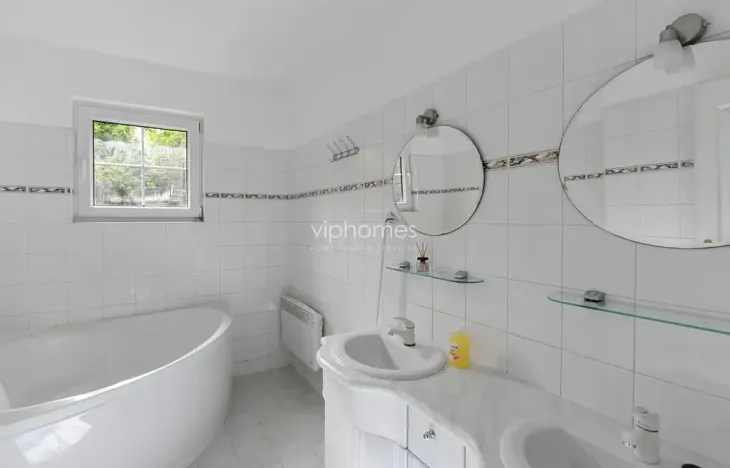 Pronájem vily, Praha - Nebušice, V březinkách, 365 m2